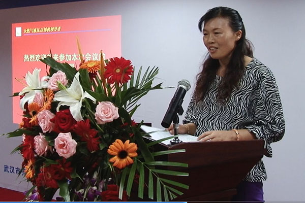 余武玲.jpg