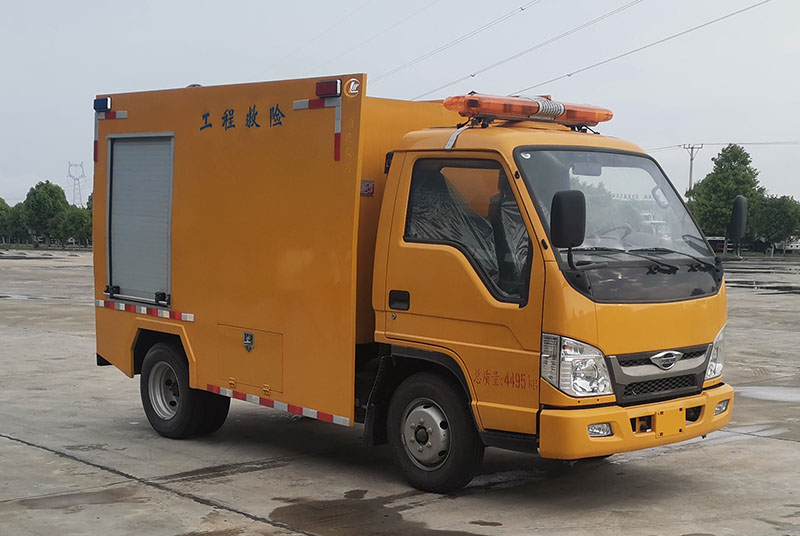 福田豪曼救險車