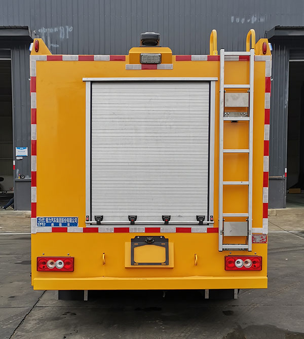 福田奧鈴救險車