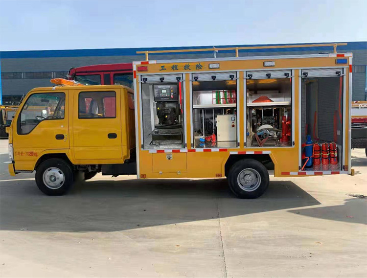 慶鈴五十鈴雙排座救險車