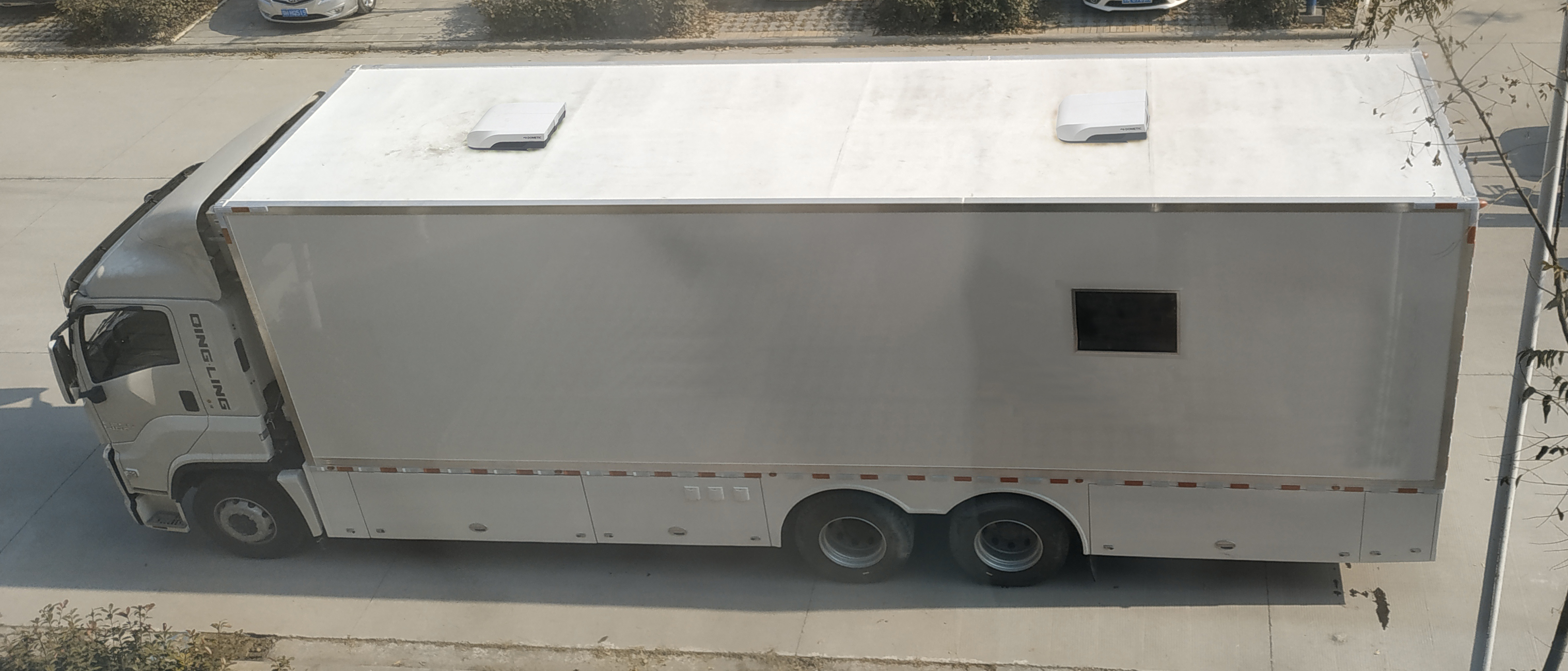 五十鈴后雙橋采血CT體檢醫(yī)療車