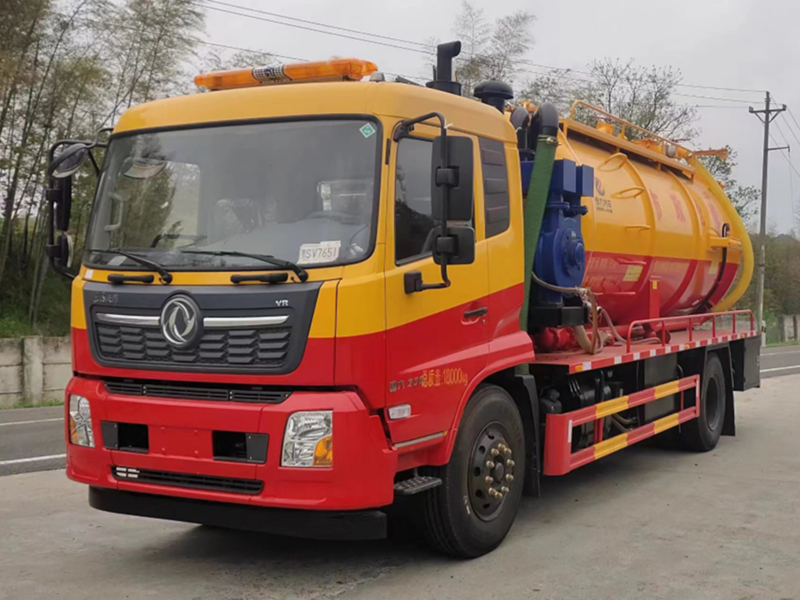 東風(fēng)天錦清洗吸污車