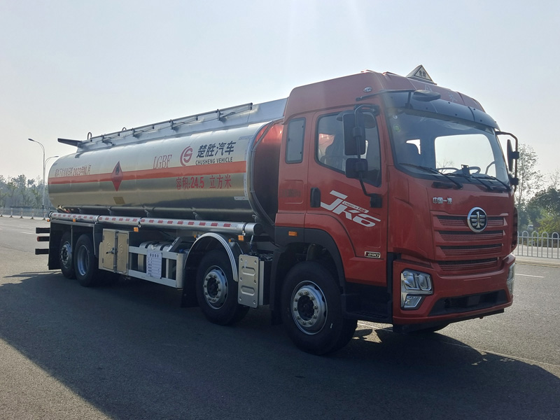 楚勝牌CSC5311GYYLCA6A型鋁合金運(yùn)油車