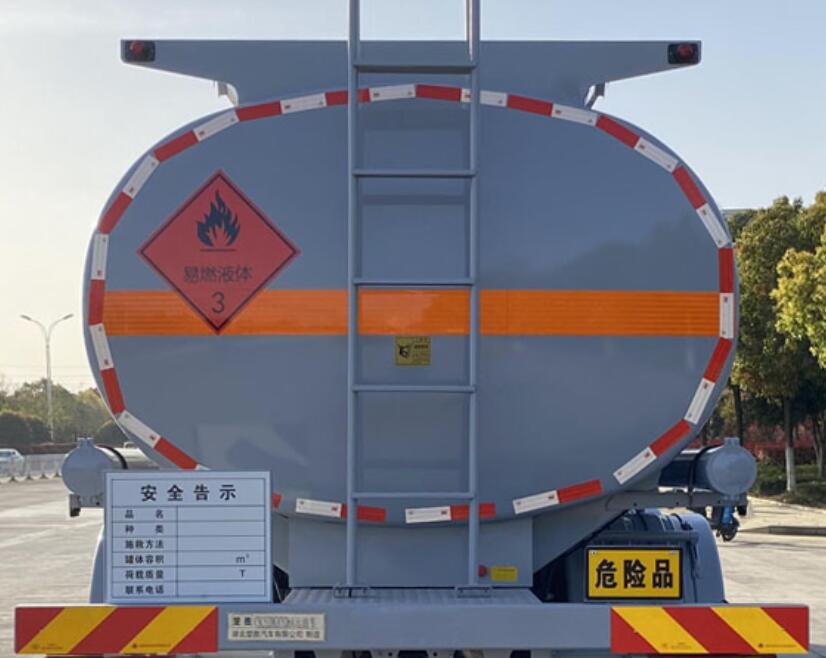 楚勝牌CSC5260GYYD6A型運油車