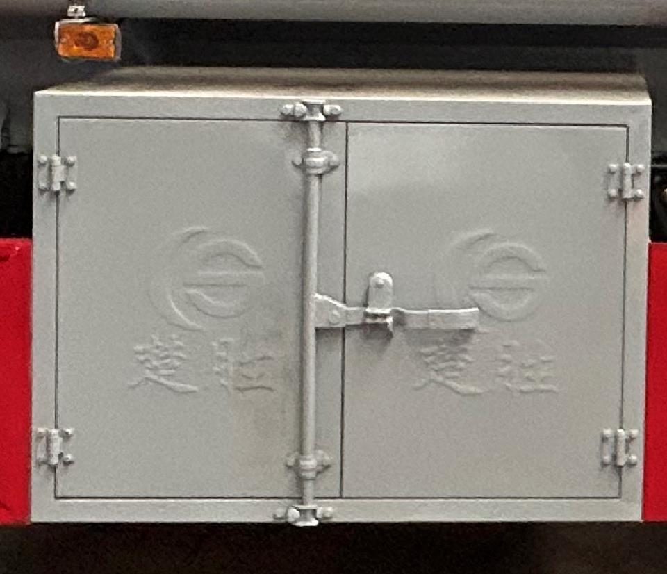 楚勝牌CSC5120GYYJH6型運油車