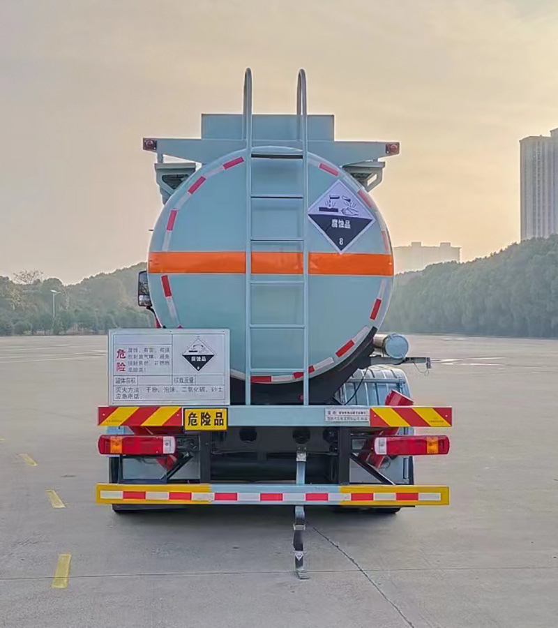 楚勝牌CSC5320GFWCA6CY型腐蝕性物品罐式運輸車