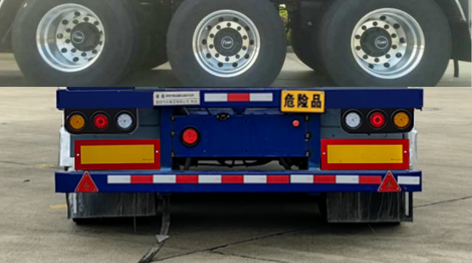 楚勝牌CSC9401GFWCY型腐蝕性物品罐式運(yùn)輸半掛車(chē)