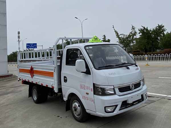 楚勝牌CSC5035TQP6型氣瓶運(yùn)輸車(chē)