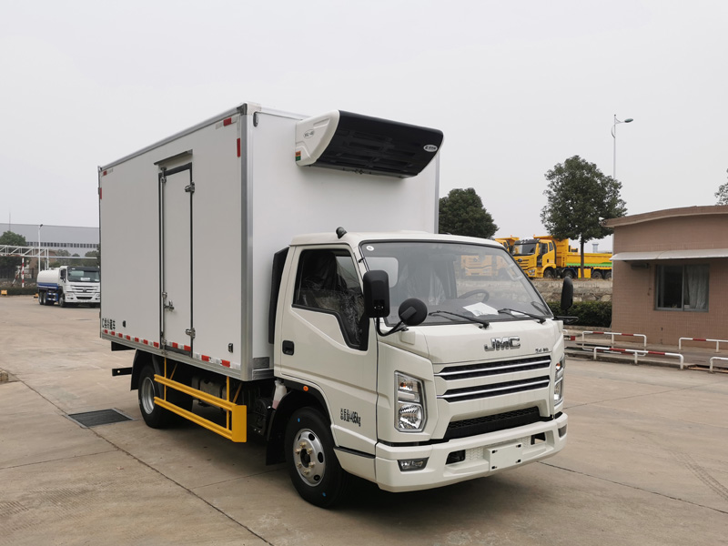 楚勝牌CSC5041XLCJ6型冷藏車