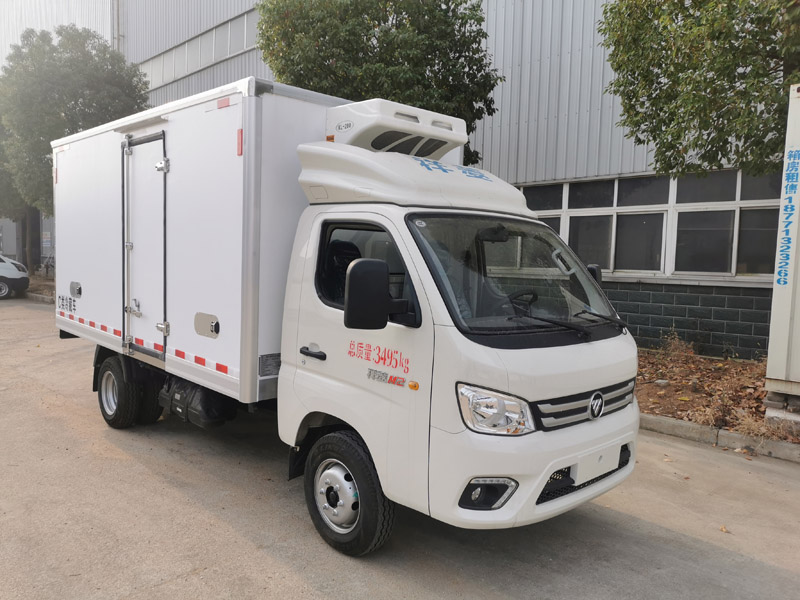 楚勝牌CSC5032XLCB6型冷藏車