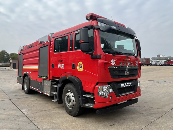 楚勝牌CSC5191GXFSG80/Z6型水罐消防車